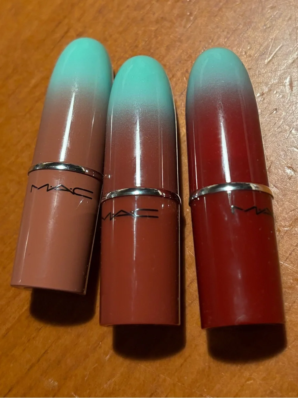 MAC Cosmetics Wildest Gleams Mini Lustreglass Classic Lip Trio
